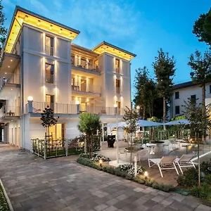 elegance-riccione.emilia-romagnahotels.net/